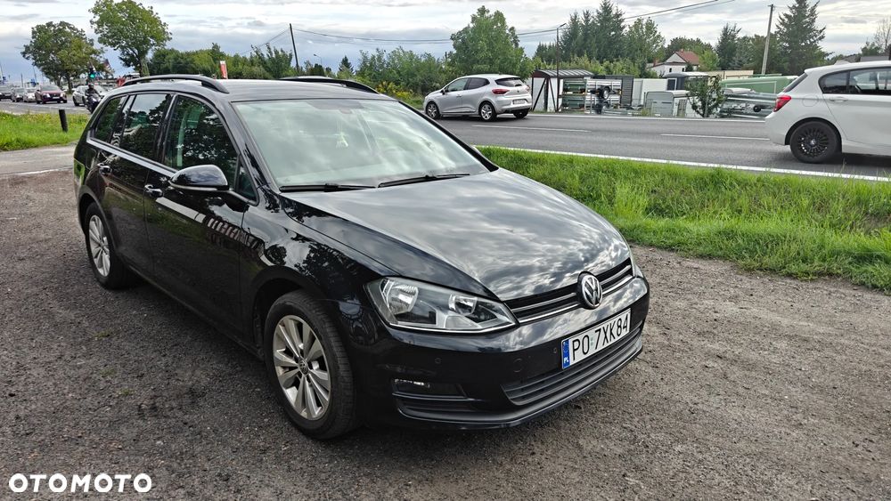 Volkswagen Golf - 2