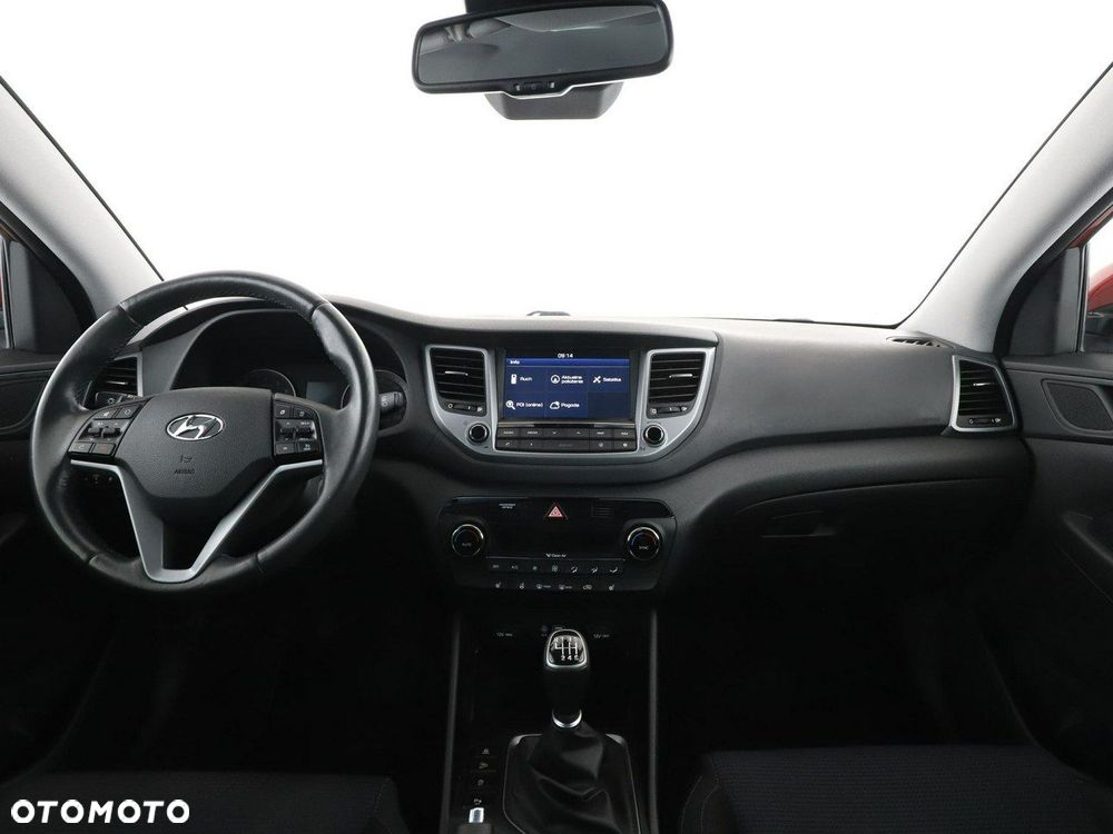 Hyundai Tucson blue 1.6 GDi 2WD Intro Edition - 16