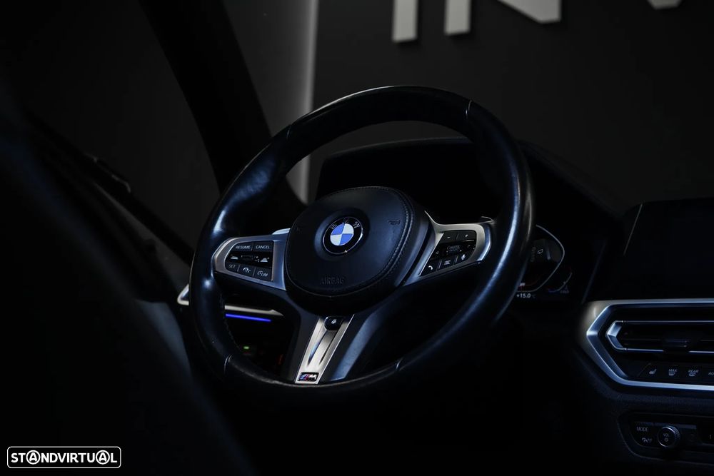 BMW 320 d Aut. M Sport - 26