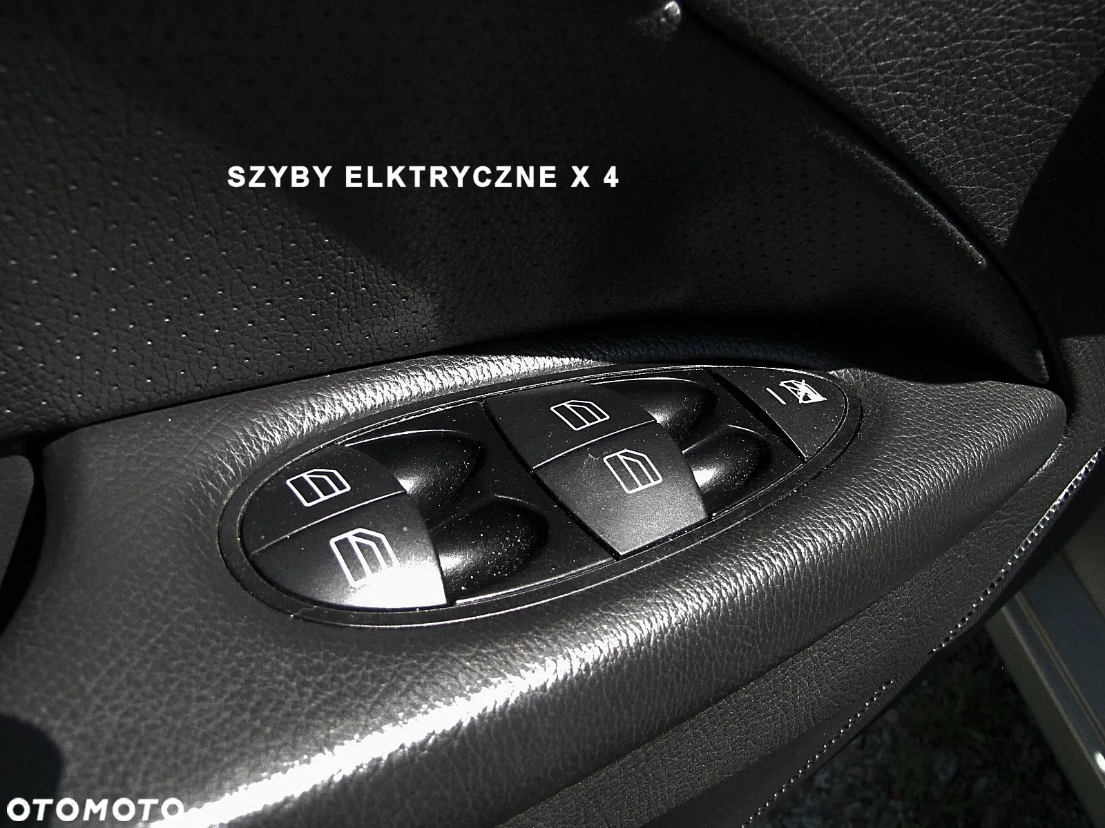 Mercedes-Benz Klasa E 200 T Kompressor Automatik Elegance - 25