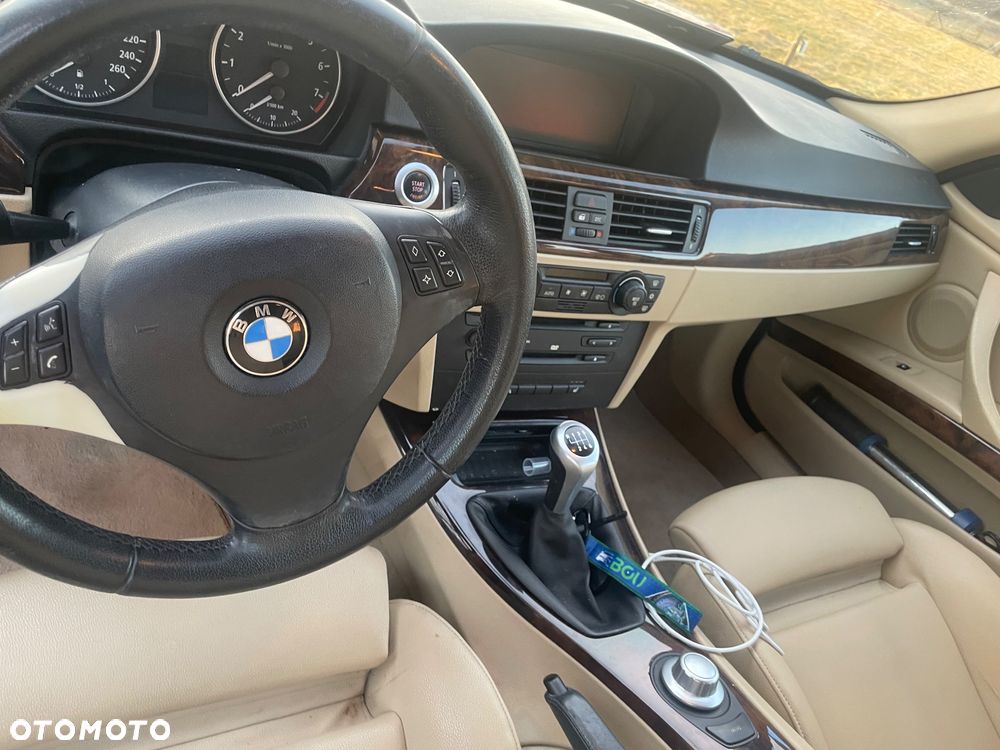 BMW Seria 3 ver-325i - 16