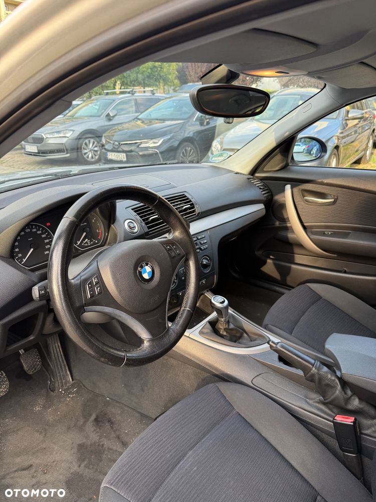 BMW Seria 1 118d - 18