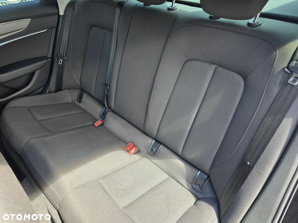 Audi A6 Limousine - 13