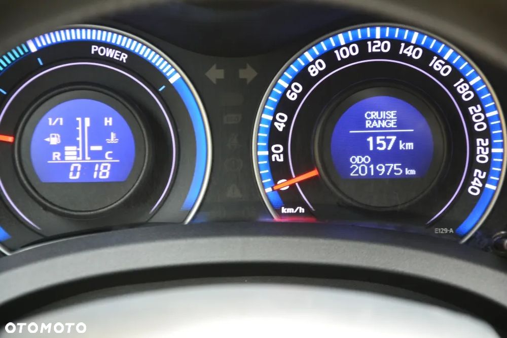 Toyota Auris 1.8 HSD Prestige NAVI - 24