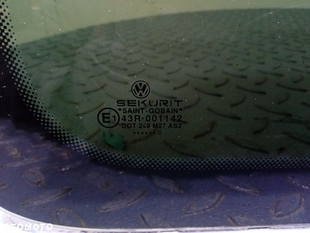 VW TRANSPORTER T5 SZYBA KAROSERYJNA TYŁ PRAWA 06R 7H1845332H - 2