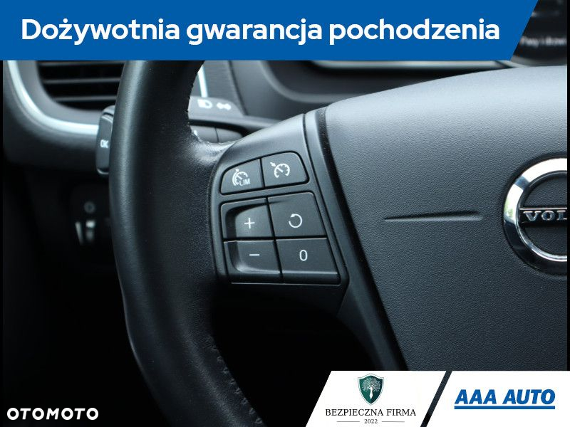 Volvo V40 - 22