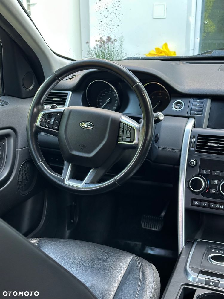 Land Rover Discovery Sport 2.0 TD4 SE - 11