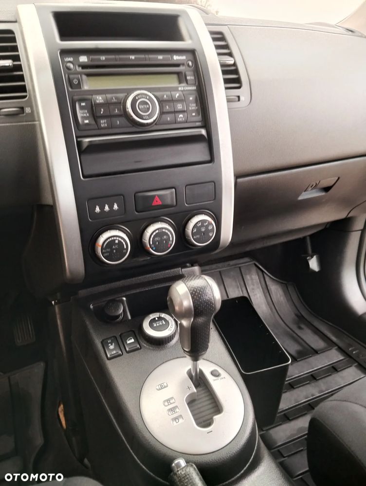 Nissan X-Trail 2.0 dCi 4x4 DPF Automatik SE - 11
