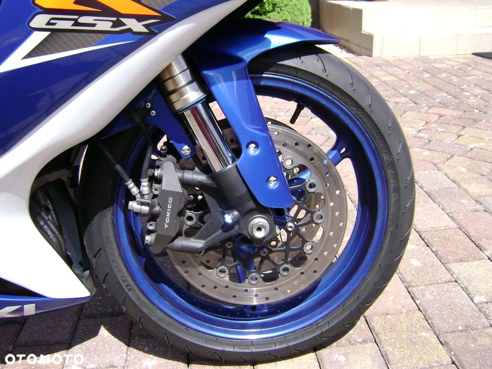 Suzuki GSX-R - 7