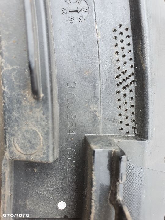 PORSCHE CAYENNE III 9Y LISTWA BŁOTNIKA TYŁ 9Y0854731D 9Y0854732D - 3