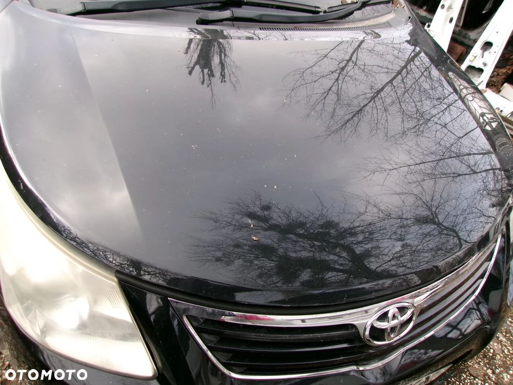 MASKA TOYOTA AVENSIS T27 09-14 209 - 1