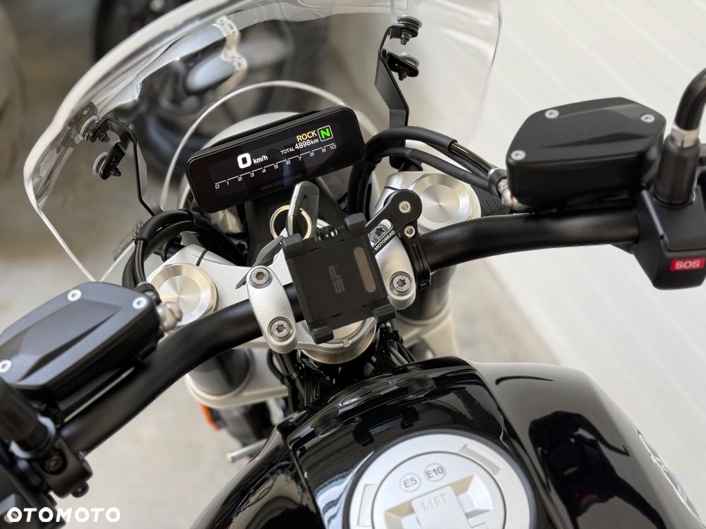 BMW R - 28