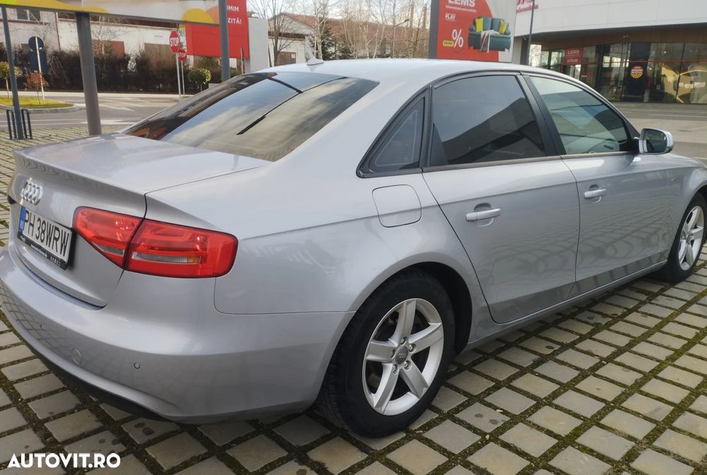 Audi A4 2.0 TDI DPF S line Sportpaket - 3