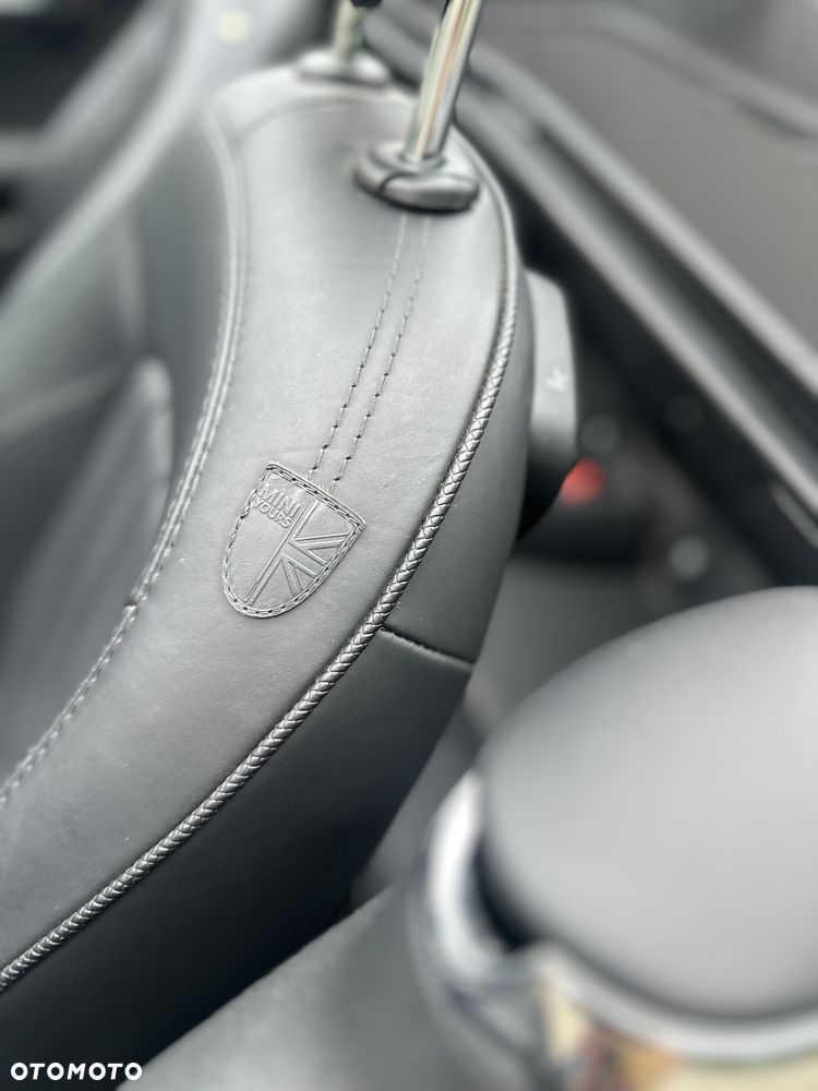 MINI John Cooper Works - 14