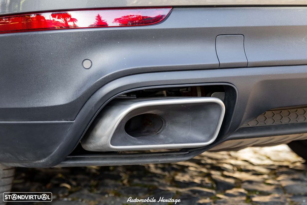Porsche Cayenne - 12