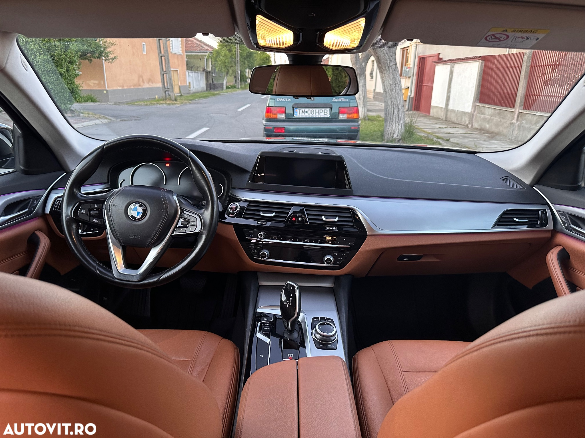 BMW Seria 5 520d xDrive AT - 9