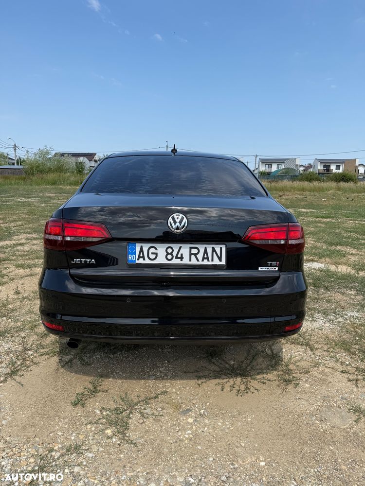 Volkswagen Jetta 1.2 TSI Comfortline - 7
