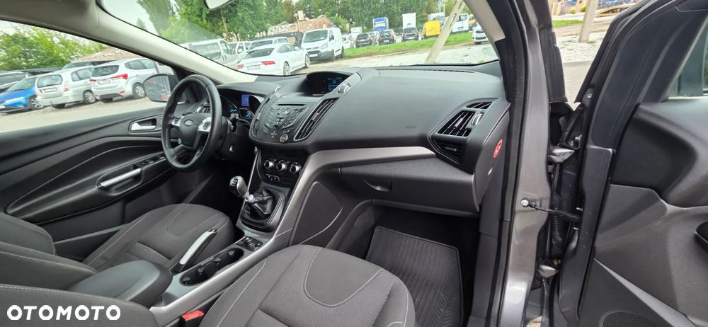 Ford Kuga 2.0 TDCi FWD Trend - 35