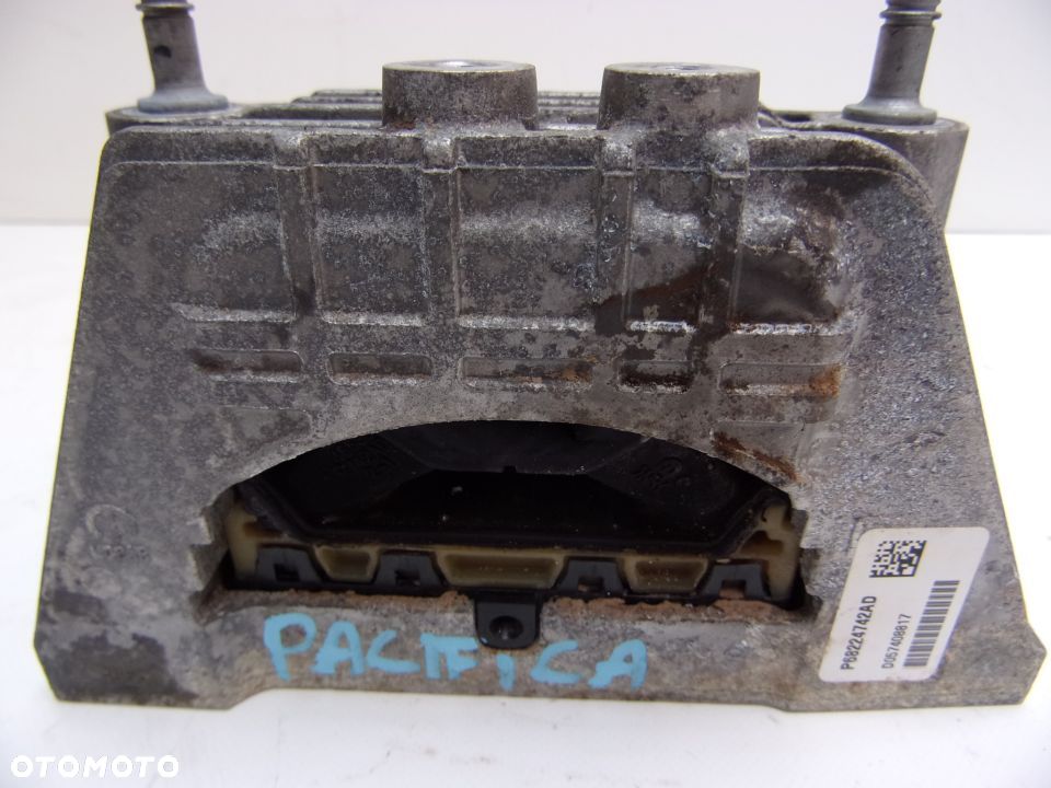 CHRYSLER PACIFICA 3.6 16- ŁAPA PODUSZKA SKRZYNI 68224742AD - 7