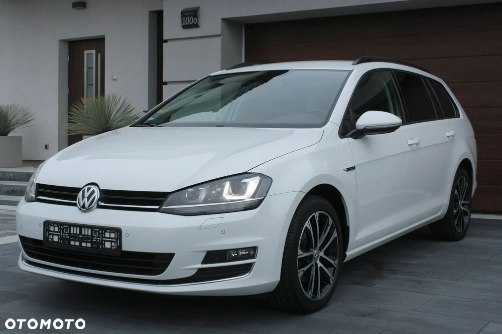 Volkswagen Golf - 6