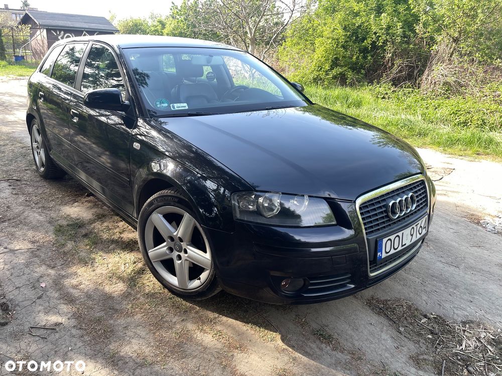 Audi A3 Sportback 1.6 FSI Ambiente - 2