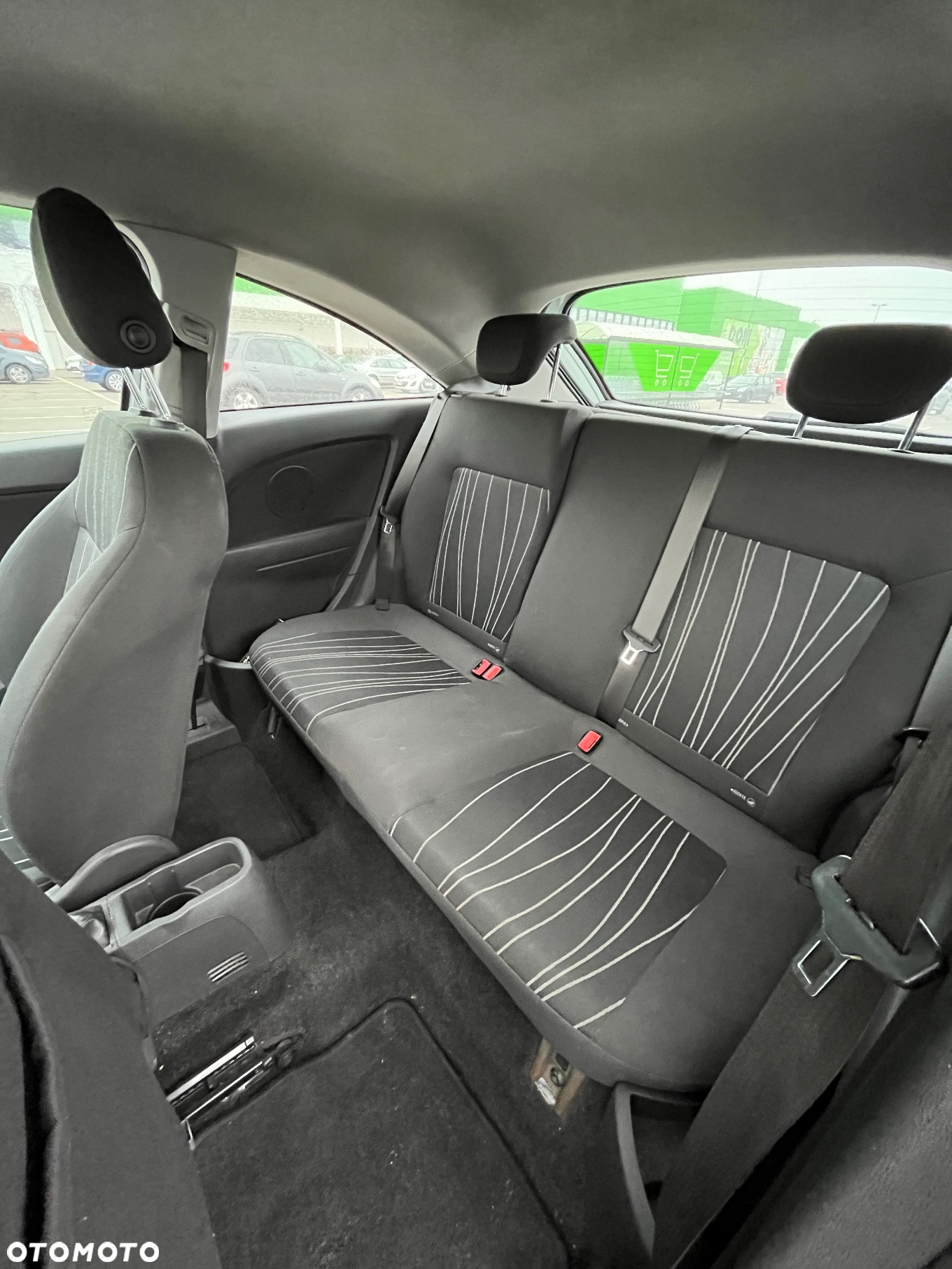 Opel Corsa 1.2 16V Essentia - 10