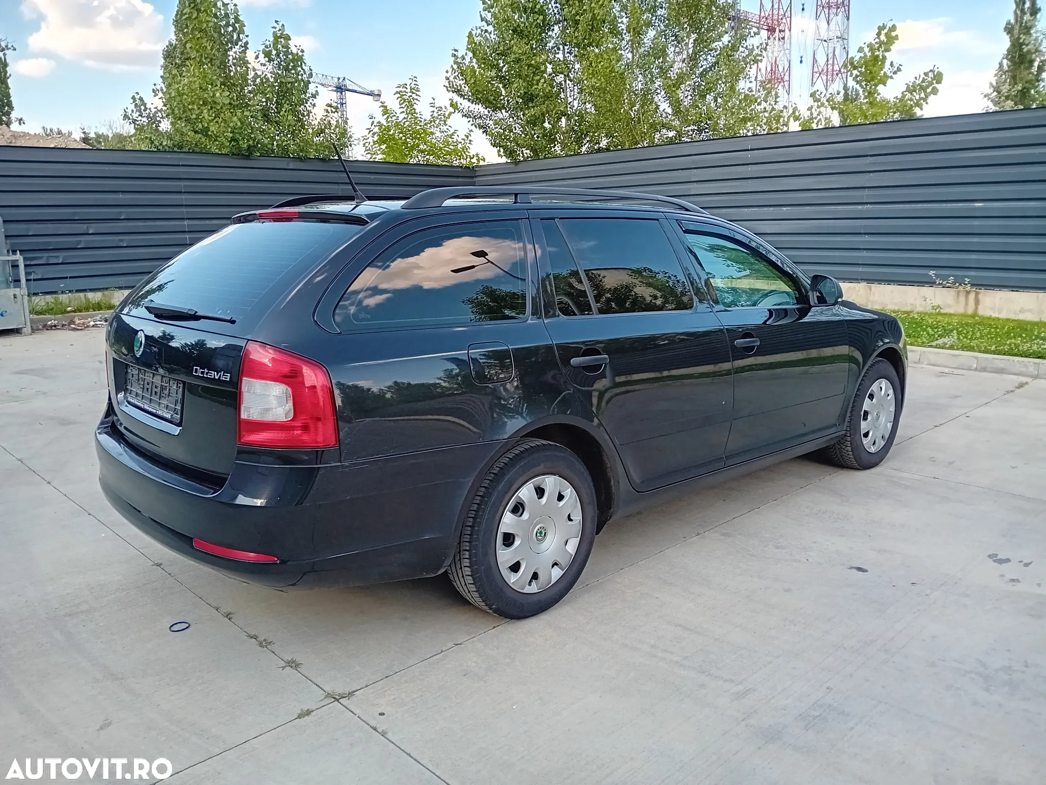 Skoda Octavia 1.4 TSI FAMILY - 4
