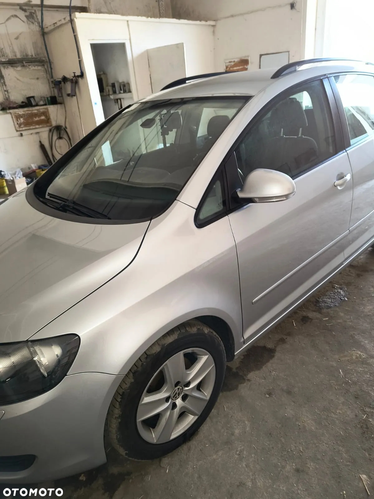 Volkswagen Golf Plus 1.6 TDI BlueMot Comfortline - 13
