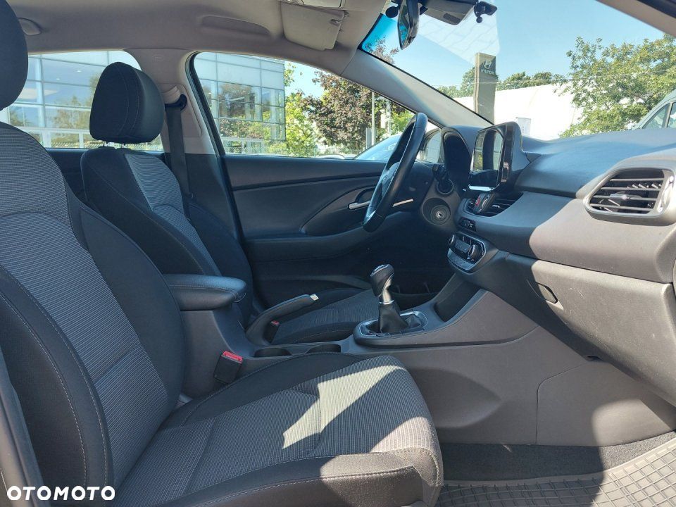Hyundai i30 - 16
