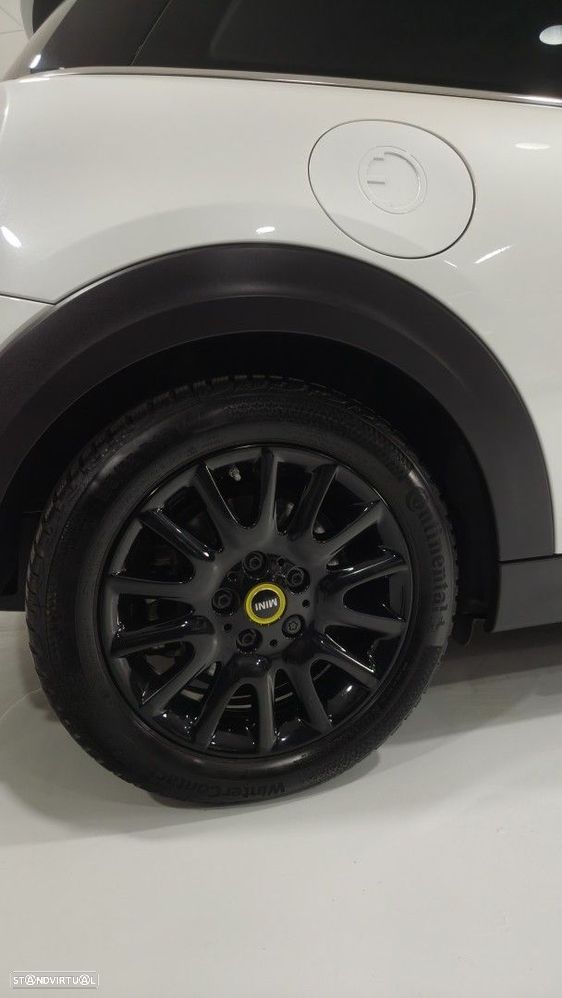 MINI 3 Portas Cooper SE Premium Essential - 11