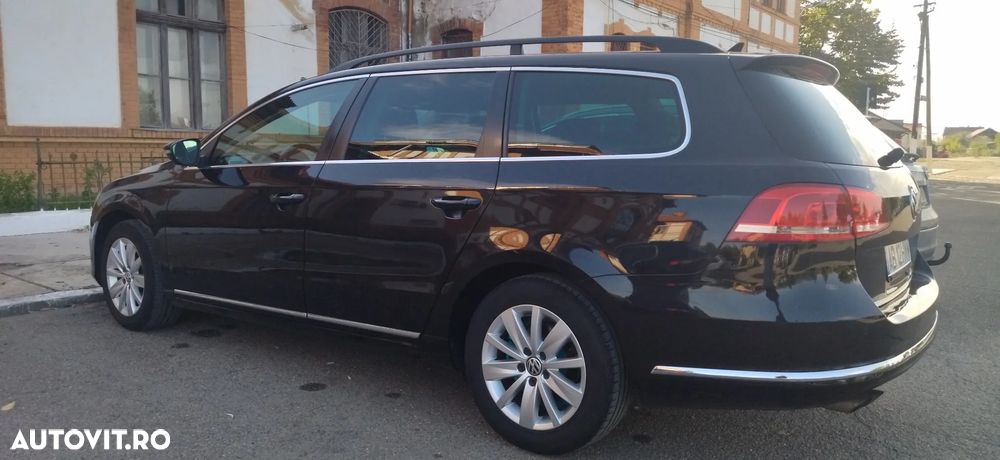 Volkswagen Passat Variant 2.0 TDI Blue TDI Comfortline - 4
