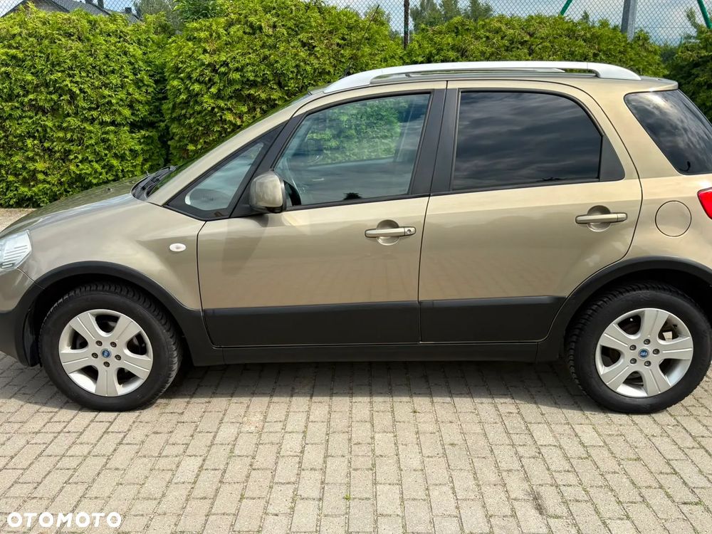 Fiat Sedici 1.6 16V 4x4 Emotion - 3