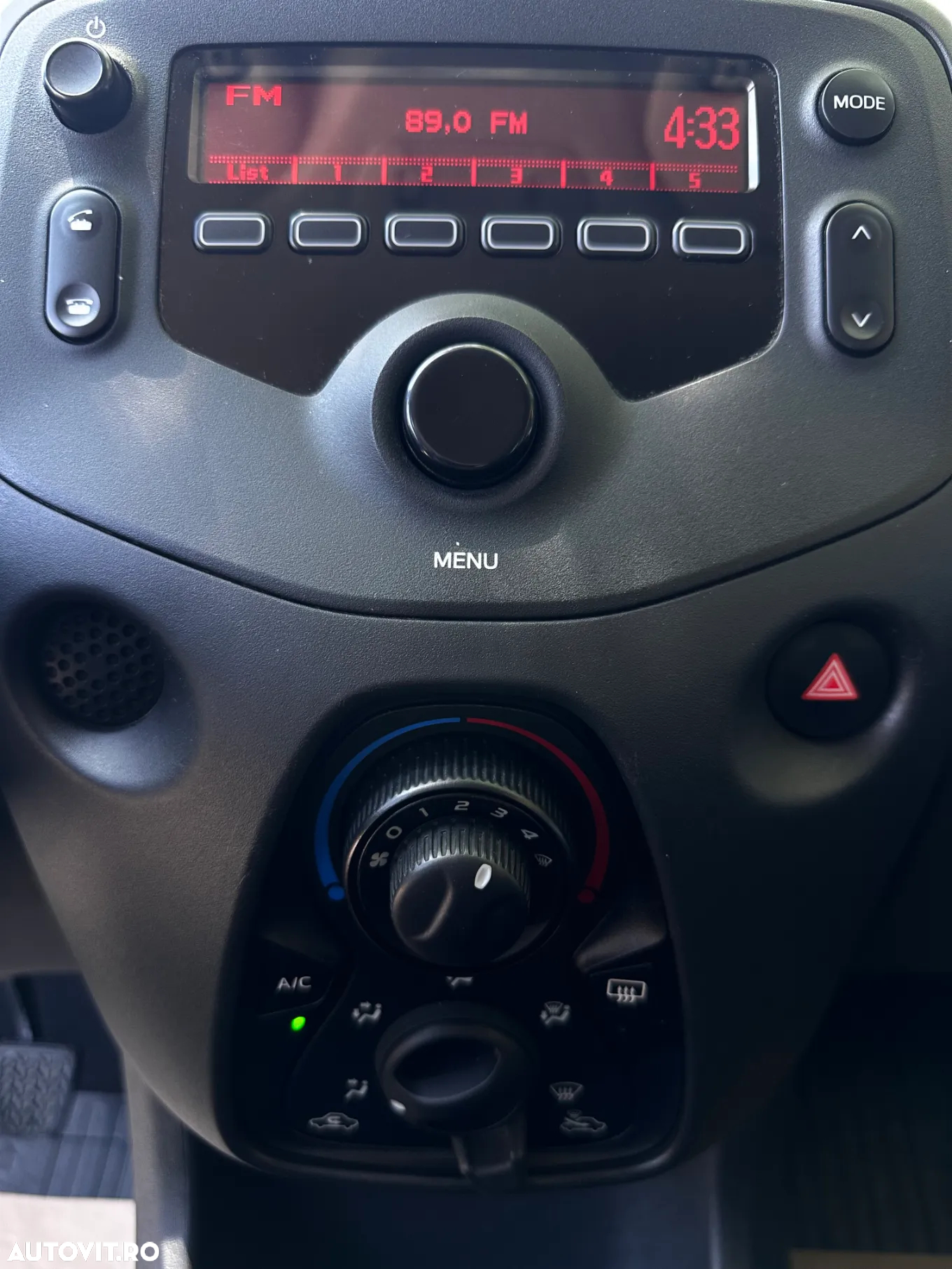 Toyota Aygo 1.0 VVY-I 5 usi X - 26