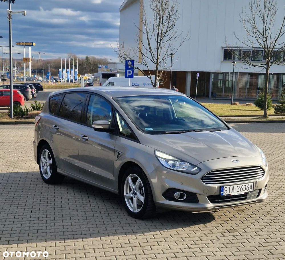 Ford S-Max 2.0 TDCi Titanium PowerShift - 12