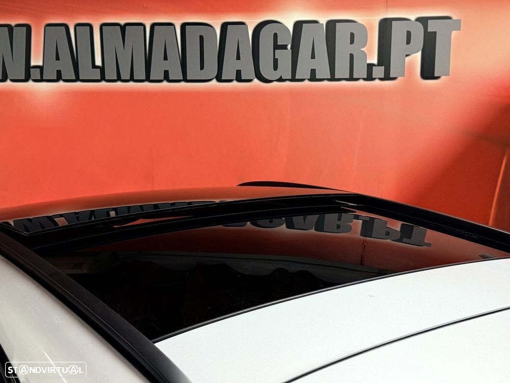 Mercedes-Benz GLA 250 e AMG Line - 24