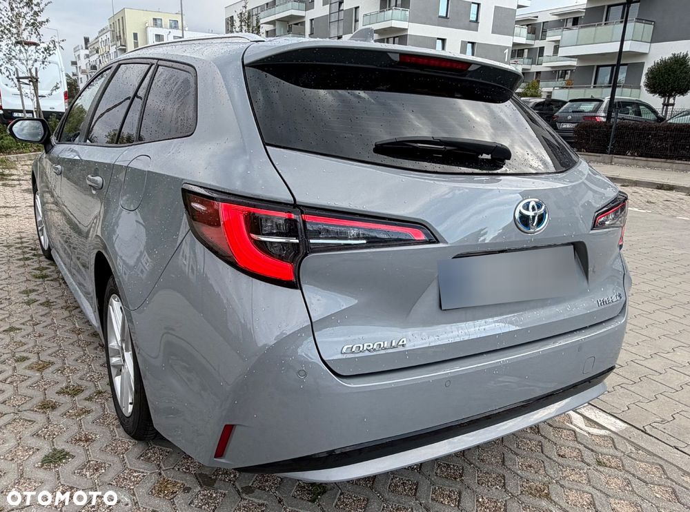 Toyota Corolla 1.8 Hybrid Comfort - 4