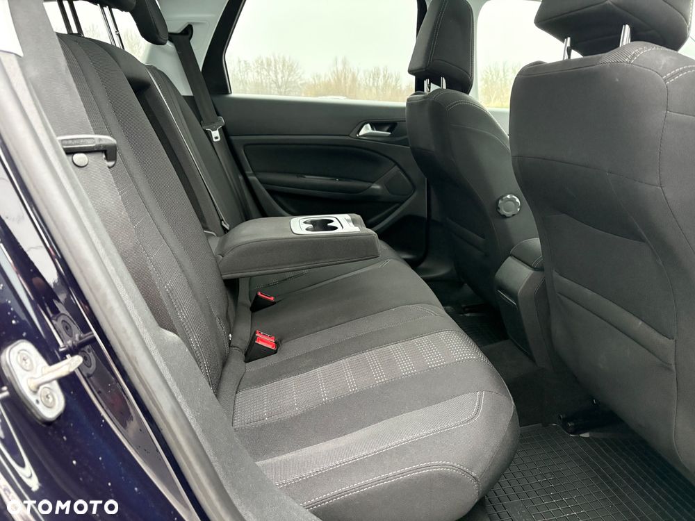 Peugeot 308 1.6 BlueHDi Business Line S&S - 24