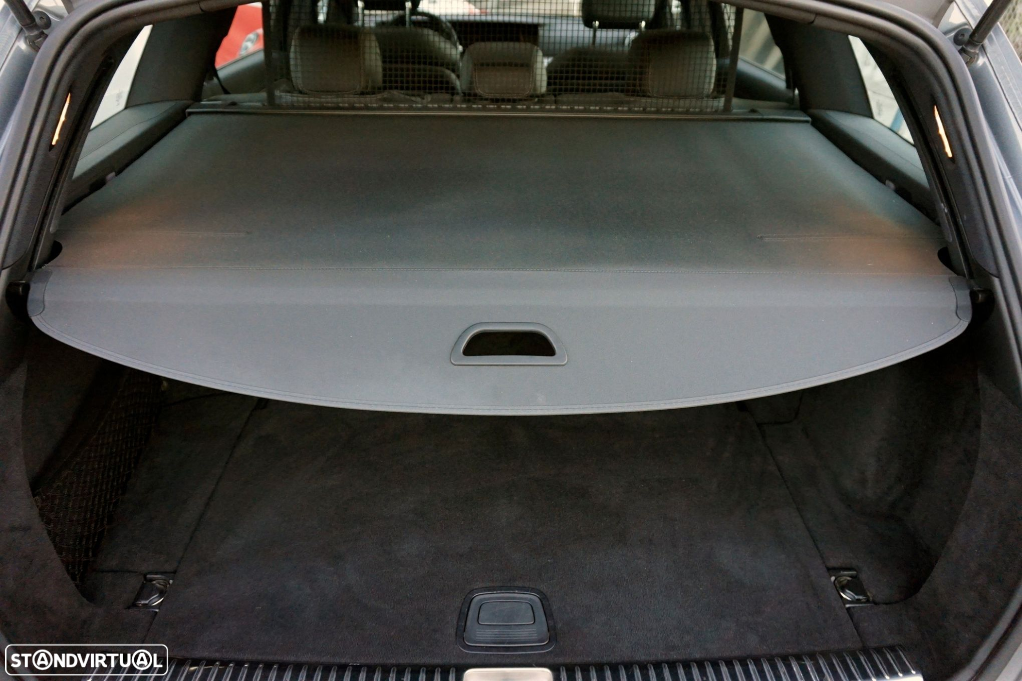 Mercedes-Benz E 220 d AMG designo - 6