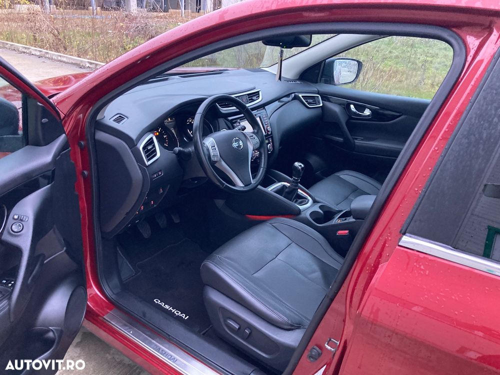 Nissan Qashqai 1.6 DCI ALL-MODE 4x4i TEKNA+ - 13