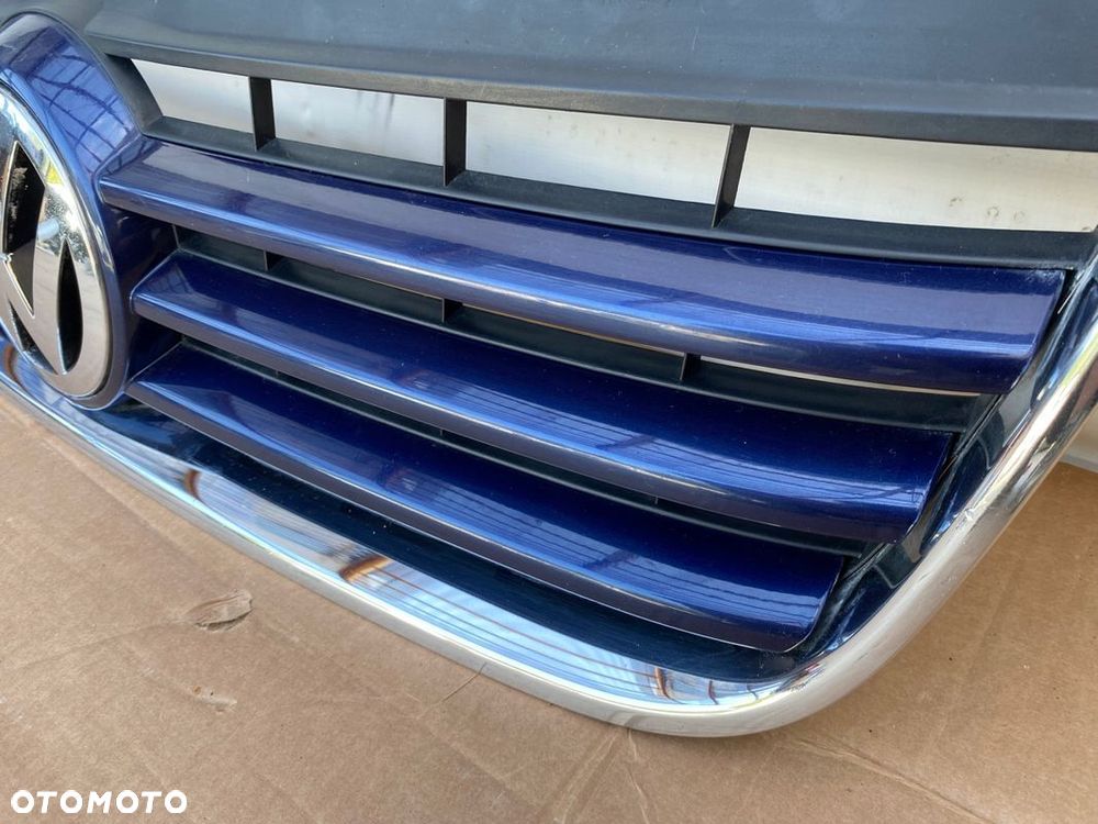 VW T5 CARAVELLE MULTIVAN 04- ATRAPA GRILL ORYGINAŁ METALIK 7H5A807101 - 7
