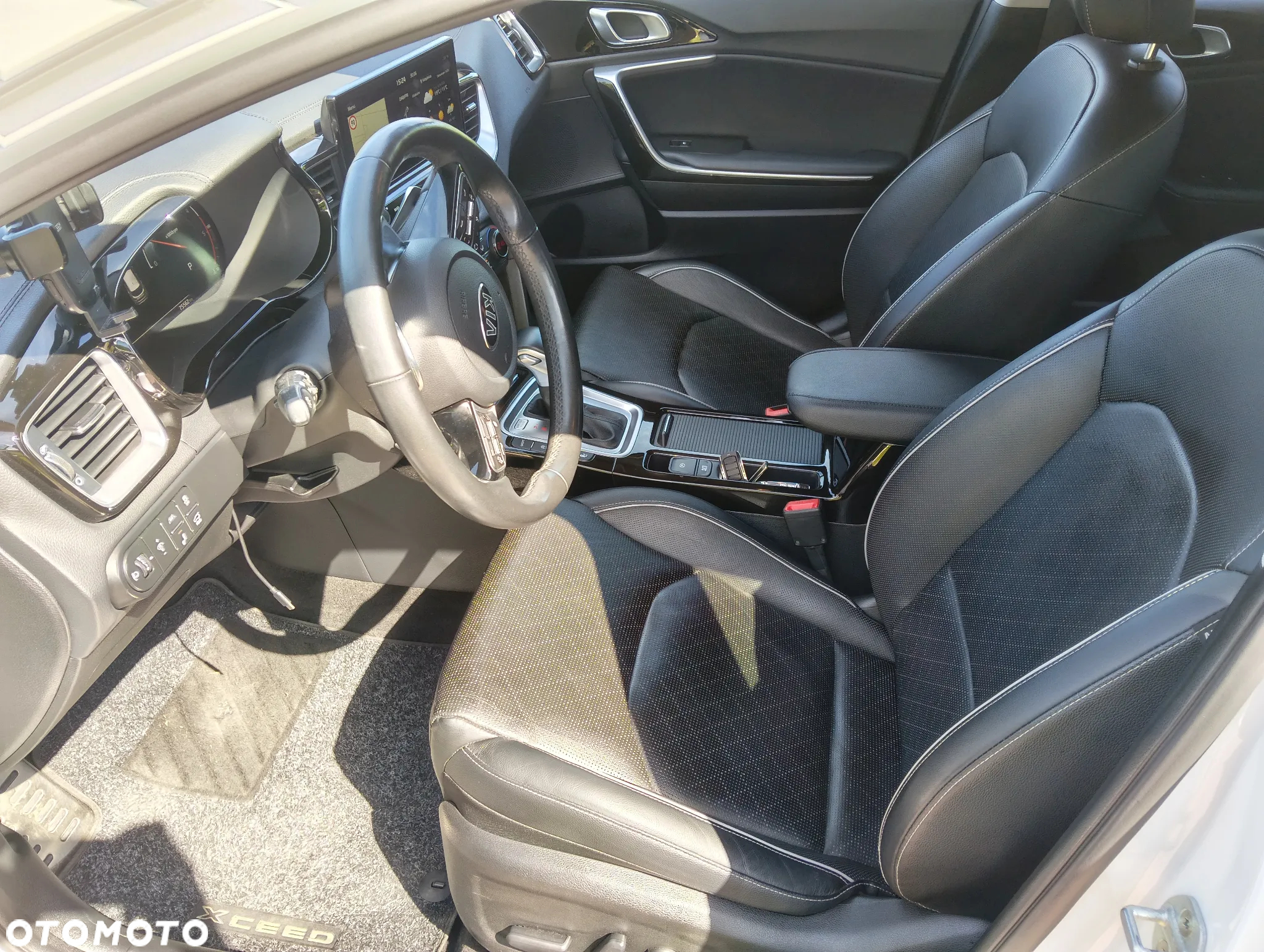 Kia XCeed 1.6 CRDi DCT7 PLATINUM EDITION - 21