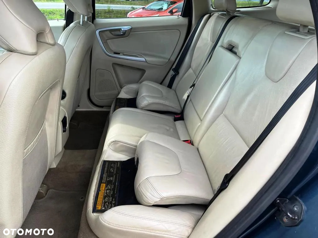 Volvo XC 60 D4 Summum - 26