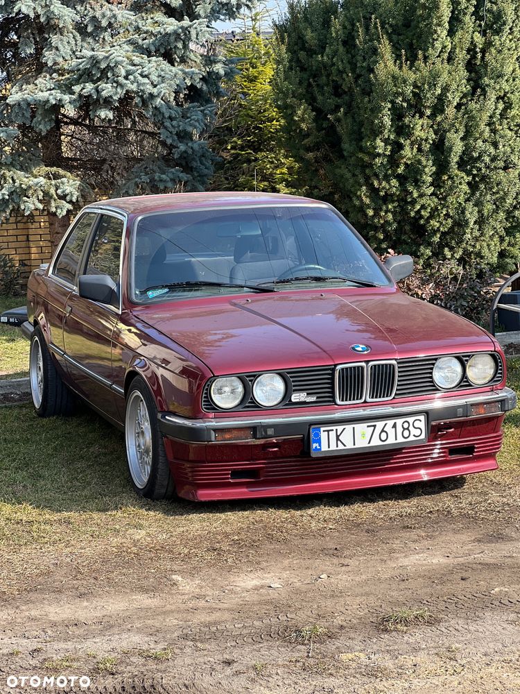 BMW Seria 3 325i - 7