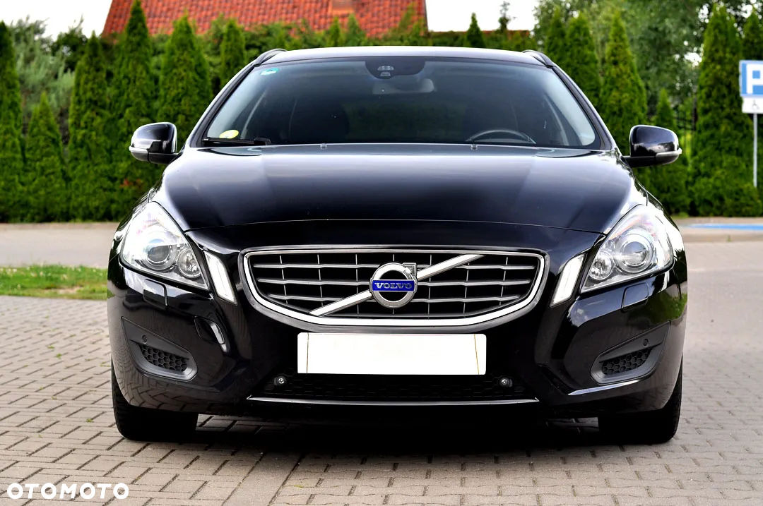 Volvo V60 D3 Geartronic Summum - 15