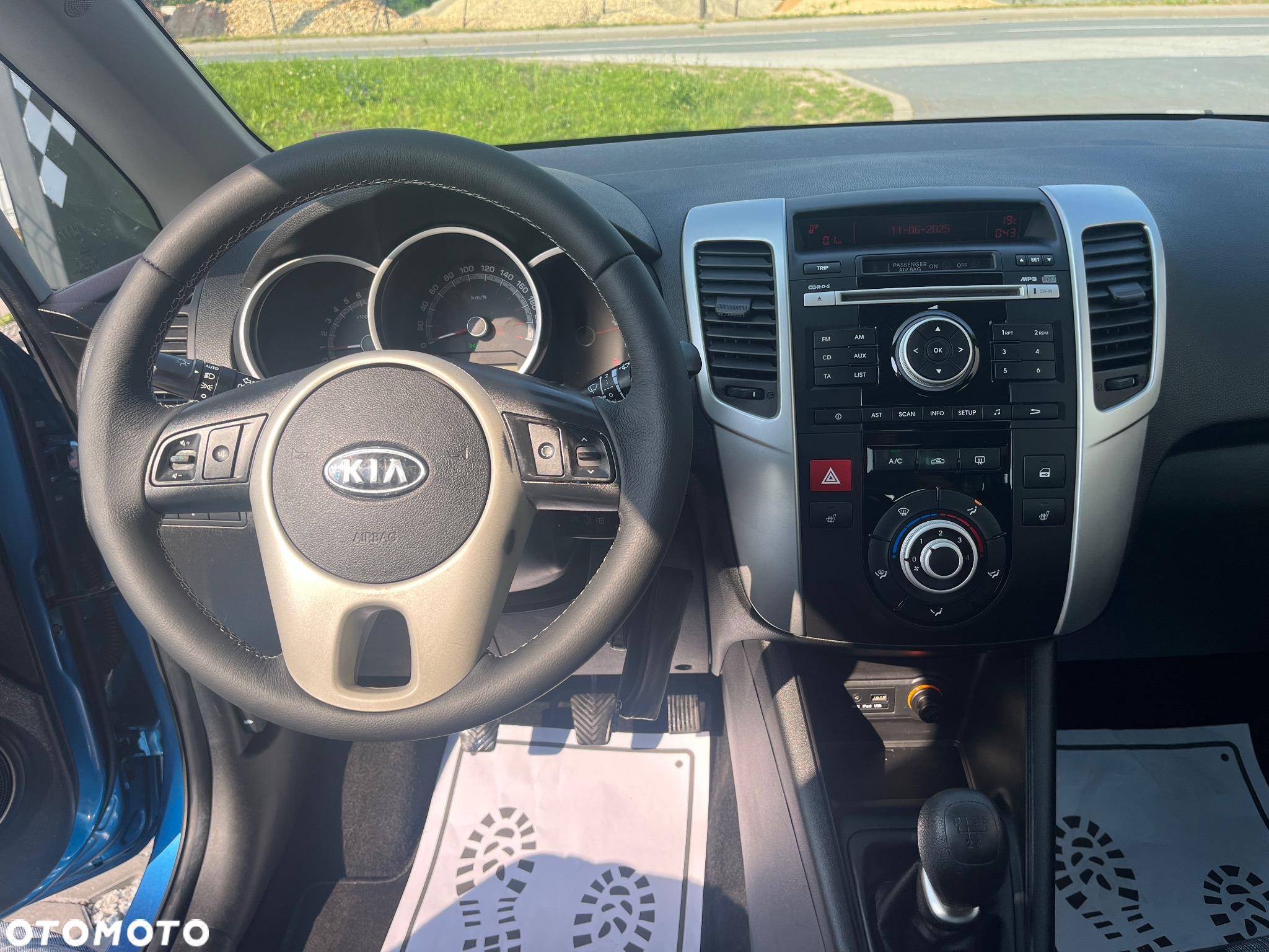 Kia Venga 1.4 L - 26