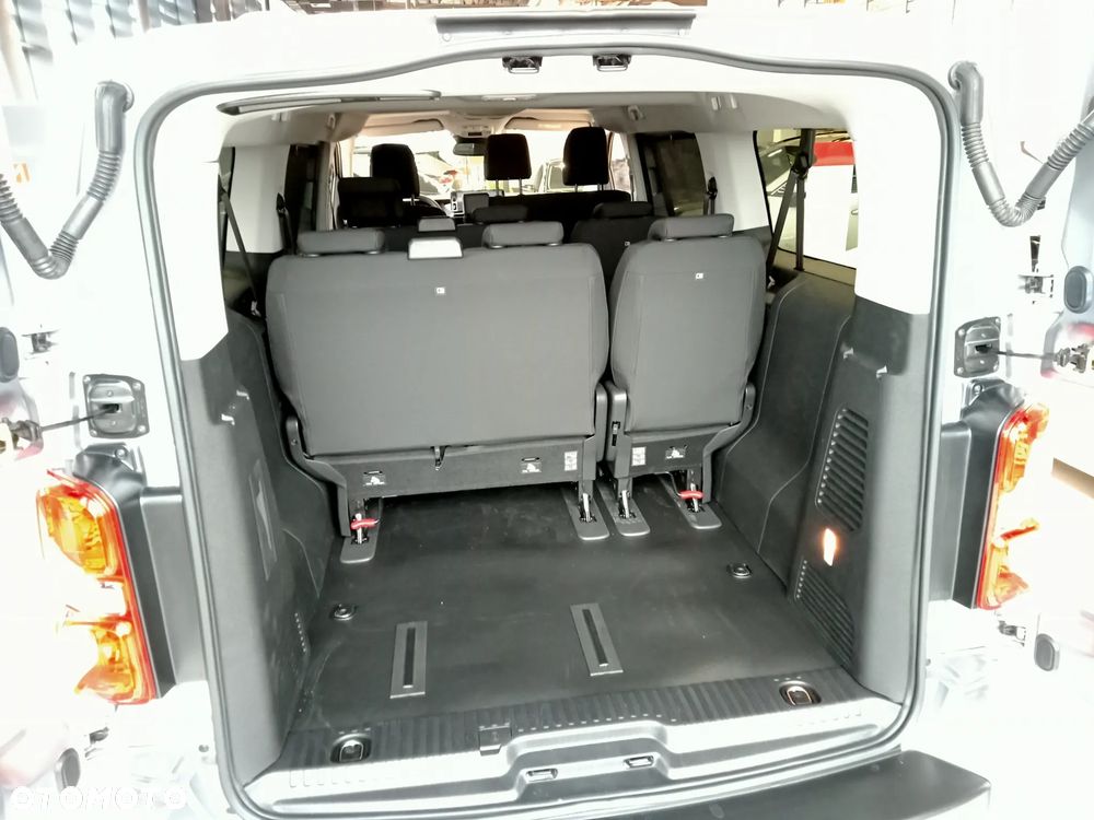 Toyota Proace Verso 2.2 D4-D Long Business - 11