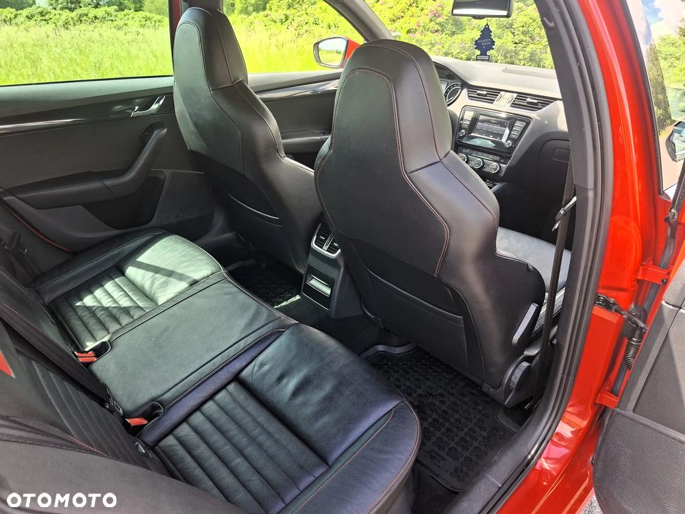 Skoda Octavia 2.0 TDI RS DSG - 7