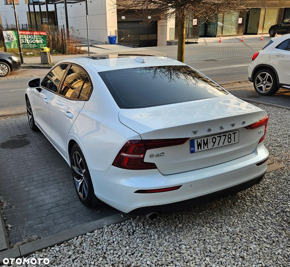 Volvo S60 T5 Momentum Pro - 5