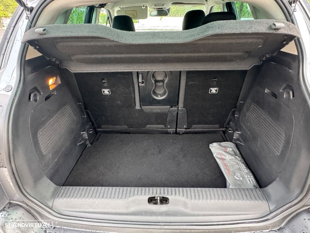 Citroën C3 Aircross 1.6 BlueHDi Shine S&S - 20
