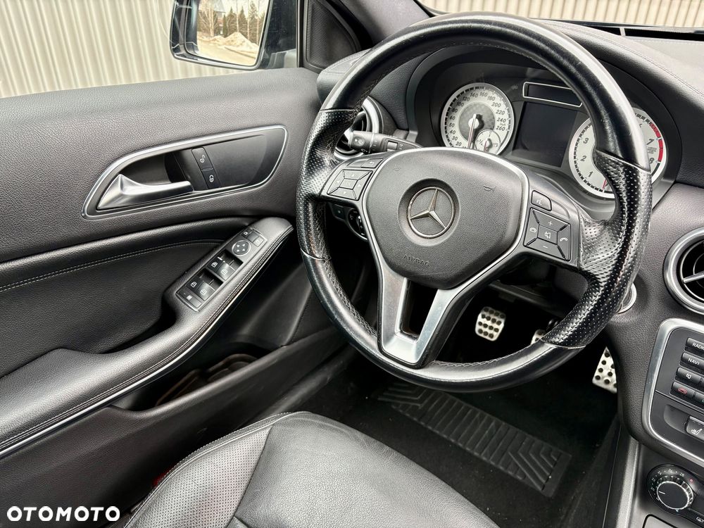 Mercedes-Benz Klasa A 200 (BlueEFFICIENCY) AMG Sport - 18
